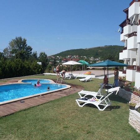 Morski Briz Balchik Exterior foto